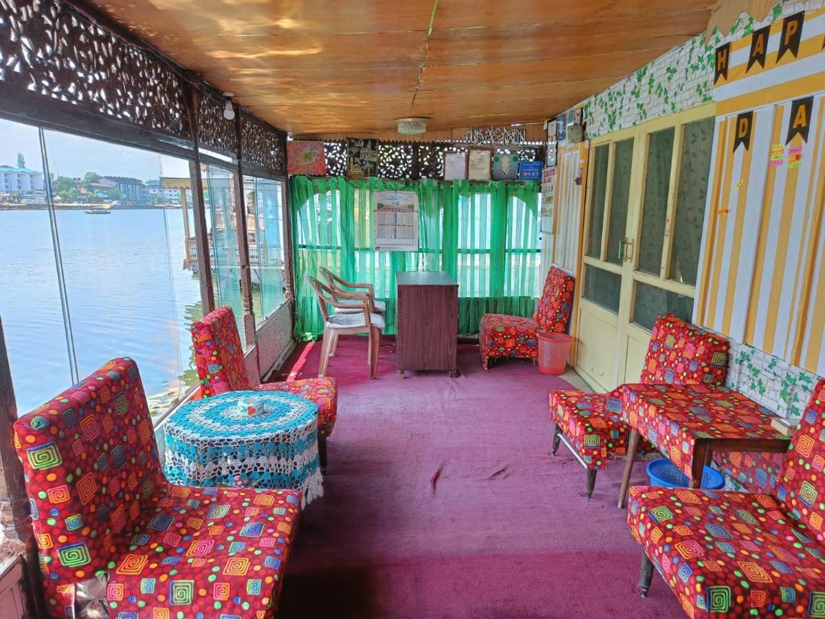 Hotel Island Srinagar  Exterior photo